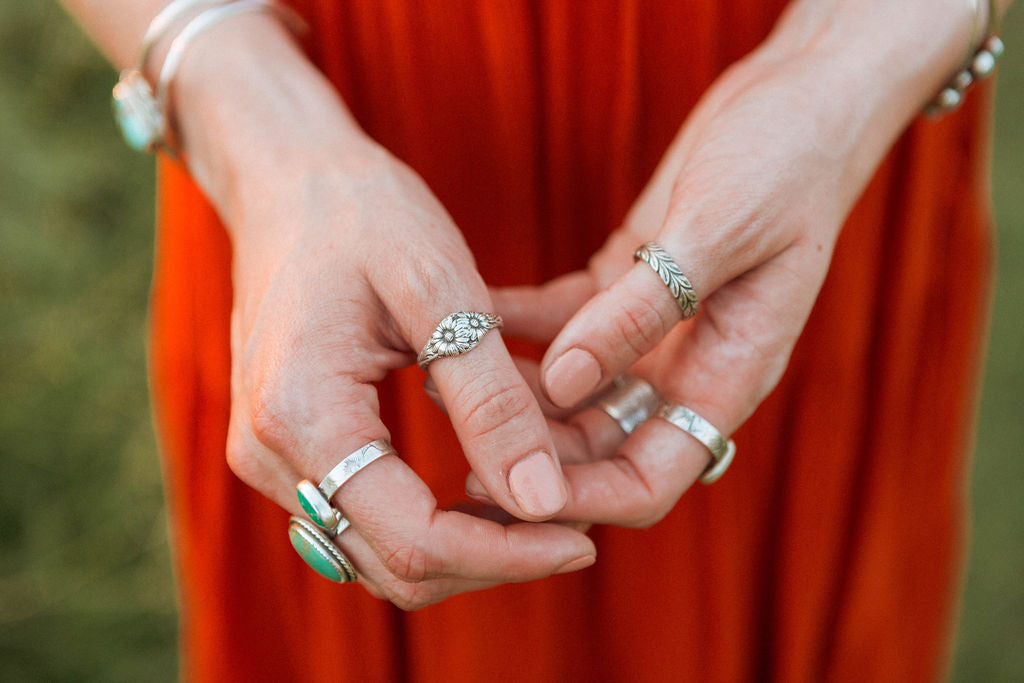 Laurel Ring