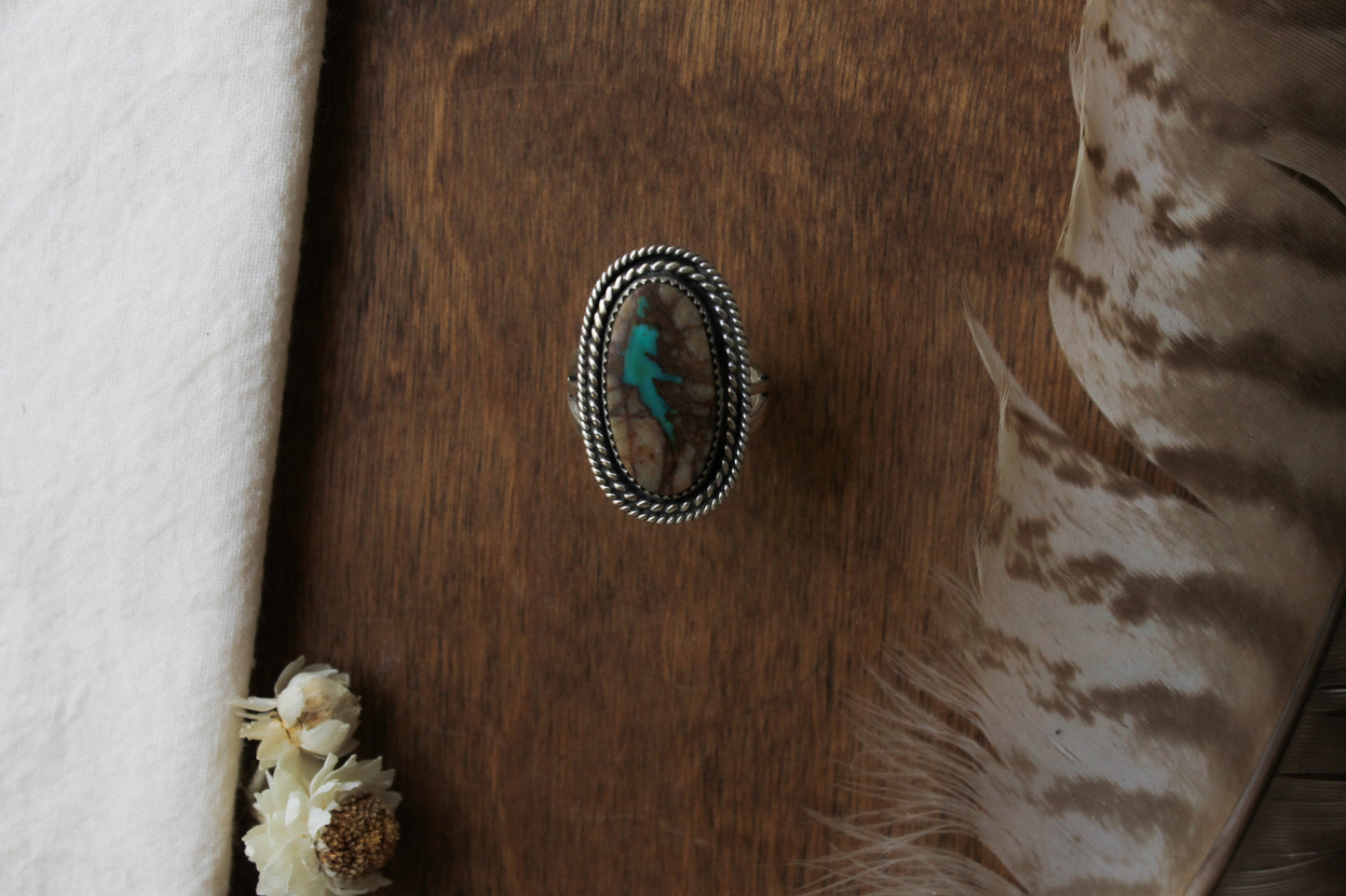 Classic Royston Ribbon Ring | Size 8