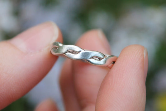 Ebb & Flow Stacker Ring