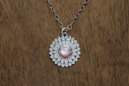Zinnia Necklace | Mother of Pearl