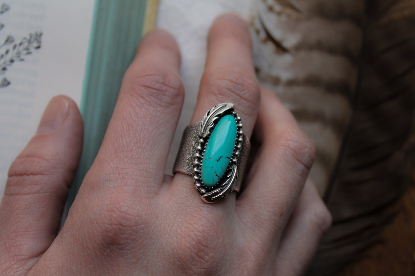 Feather Wide Band Ring | Size 8