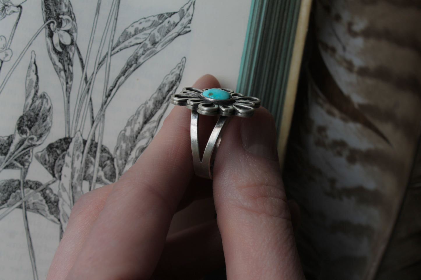 Petals Ring | Size 7 3/4